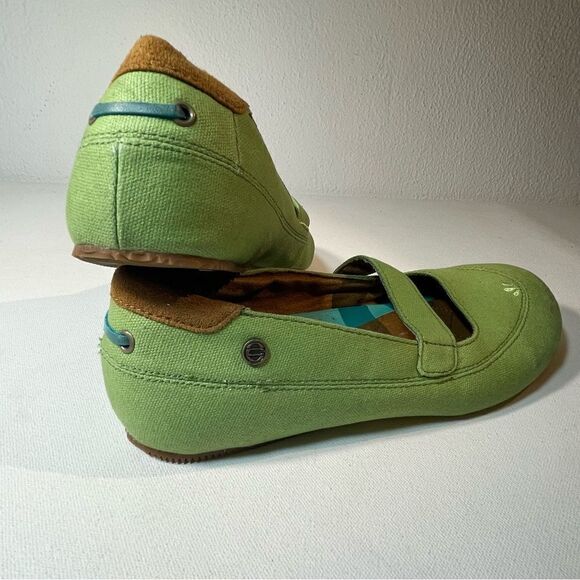 MOZO Fab Flat Canvas leaf green Mary Jane’s size 7 - Picture 6 of 9